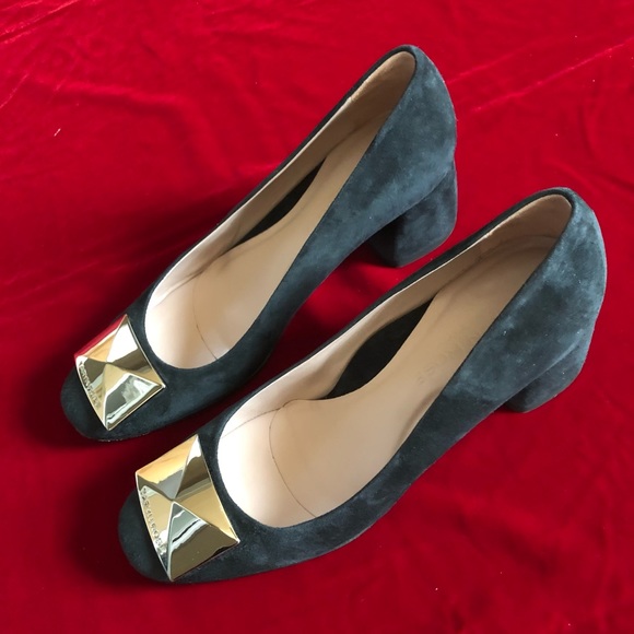 Taryn Rose Letizia in Size 7 - Picture 1 of 8